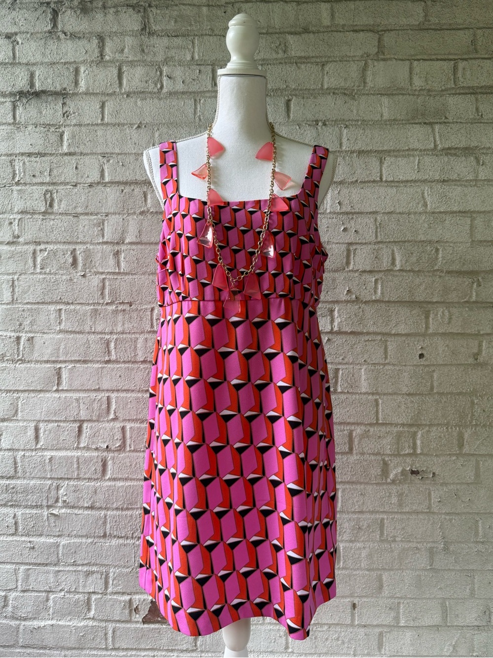 🌸DVF Sleeveless Geometric Shift Dress🌸